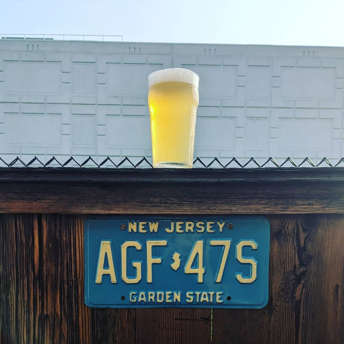 Chuck's Garage - 1/6 Keg